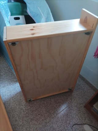Cassetti in legno di pino massiccio per letto
