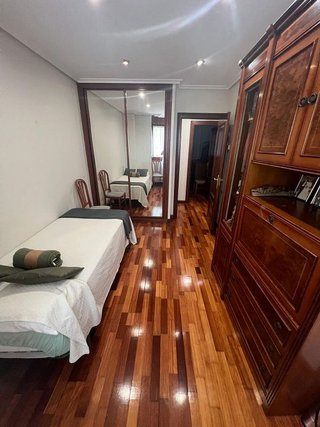 Piso en venta en Centro en Gijón