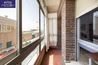 Piso en venta en Camino de Ronda - Rosaleda en Granada