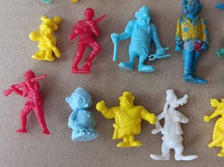 FIGURITAS DUNKIN SOLDADOS ORZOWEI MAZINGER Z