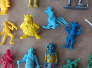 FIGURITAS DUNKIN SOLDADOS ORZOWEI MAZINGER Z