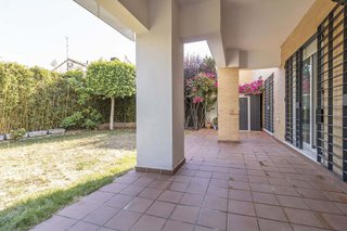 Casa adosada en venta en Zona Colegio Europa en Espartinas
