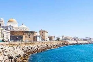 Casa adosada en venta en Núcleo Urbano en Chiclana de la Frontera