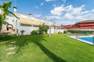 Casa adosada en venta en Centro en Alhaurín de la Torre