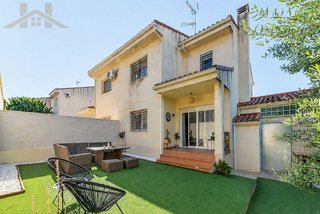 Casa pareada en venta en Esquivias