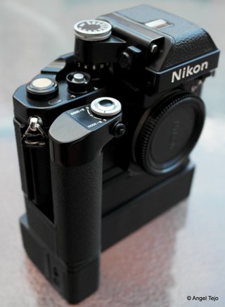 Nikon F2A con motor