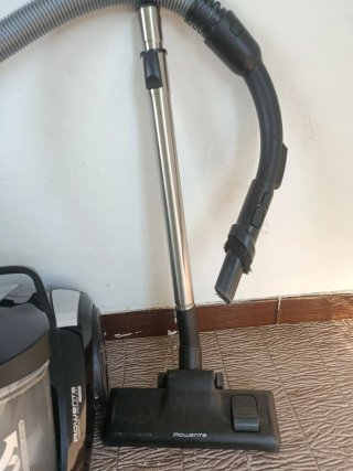 Aspiradora Rowenta con bolsa