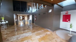 Oficina en alquiler en La Paz en Madrid
