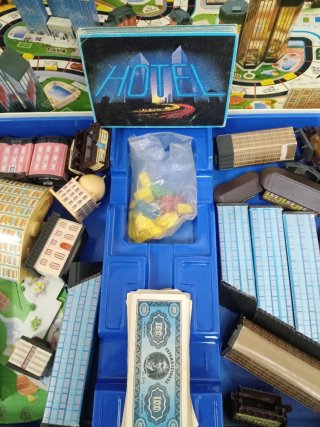 Juego de mesa HOTEL MB Antiguo
