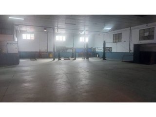 Nave industrial en alquiler en Poleares en Lucena