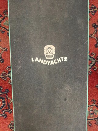 Longboard Landyachtz Original – Excelente calidad