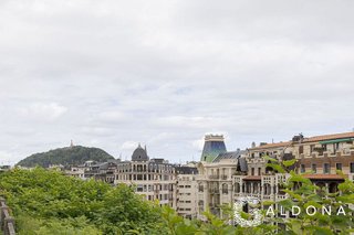 Piso en venta en Ategorrieta - Ulia en San Sebastián-Donostia