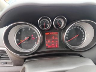 Opel Zafira Tourer 2016