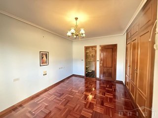 Piso en venta en Zona Sur en Burgos