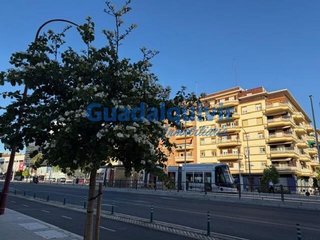 Piso en venta en La Buhaira en Sevilla