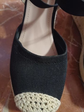 Sandalias de esparto negras y beige