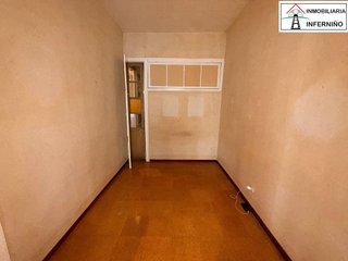 Piso en venta en Centro en Ferrol