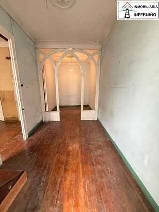 Piso en venta en Centro en Ferrol