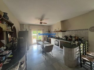 Chalet en venta en La Motilla en Dos Hermanas