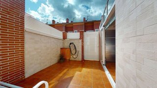 Casa adosada en venta en Ensanche en Alcalá de Henares