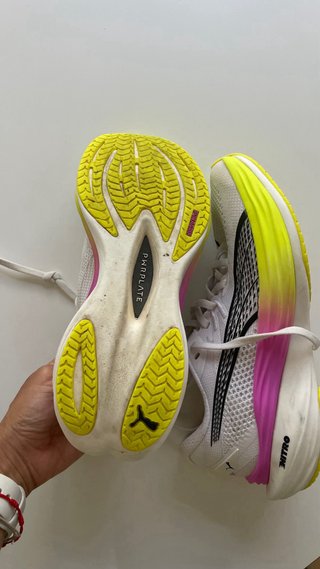 Sneakers da corsa donna Puma deviate nitro