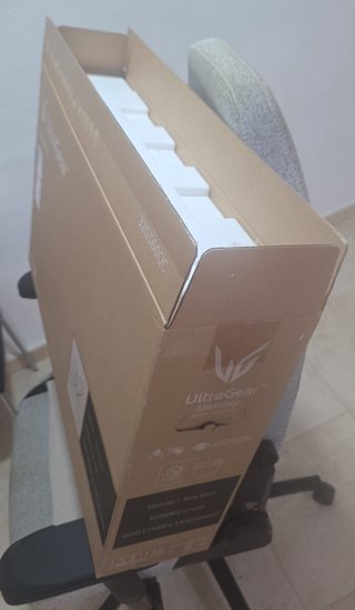 Monitor LG UltraGear 32 QHD 180Hz