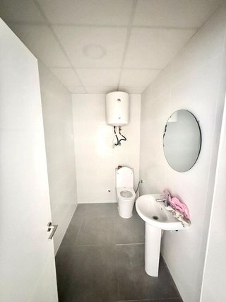 Local comercial en venta en Carolinas Altas en Alicante