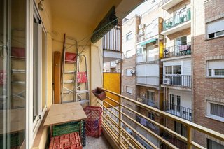 Piso en venta en Camino de Ronda - Rosaleda en Granada