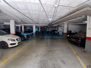 Garaje en venta en Las Lomas de Río Verde en Marbella