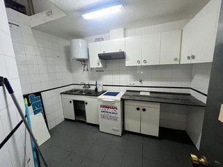 Local comercial en venta en El Carbayedo - El Quirinal en Avilés