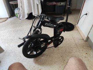 Bicicleta eléctrica plegable