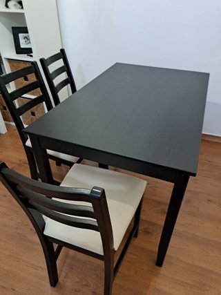Juego de Sillas Ikea Beige y Negro