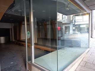 Local comercial en venta en Avda de Madrid - Pº de la Estación en Jaén