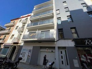 Garaje en venta en Los Remedios en Sevilla