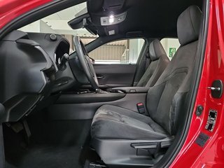 Lexus UX 2.0 250h Business