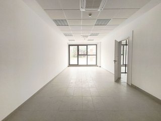 Oficina en venta en Colores - Entreparques en Sevilla