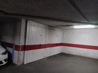 Garaje en venta en Carranque - Haza Cuevas en Málaga