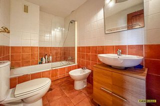 Piso en venta en Piedras Redondas – Torrecárdenas en Almería