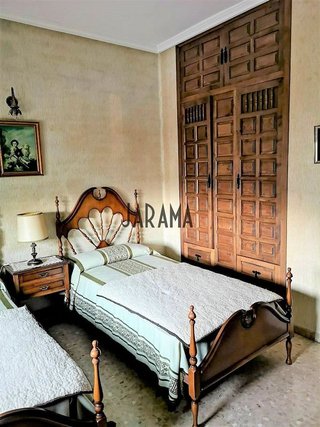 Casa adosada en venta en Cintruénigo