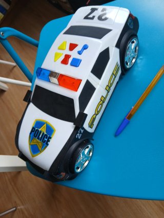 Coche de policía de juguete