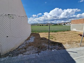 Terreno en venta en Pinos Puente