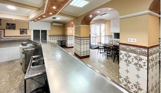 Edificio en venta en Centro Histórico en Vélez-Málaga