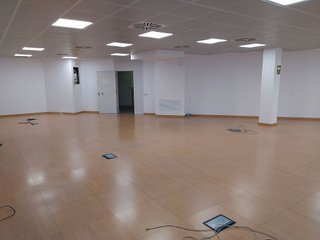 Oficina en alquiler en Coll Favà - Can Magí en Sant Cugat del Vallès
