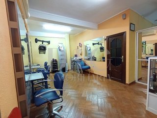 Local comercial en alquiler en Centro - Doña Mercedes en Dos Hermanas