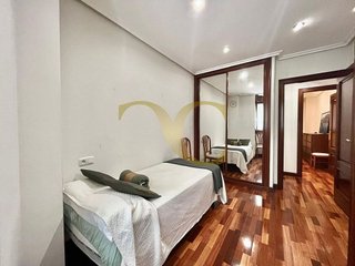 Piso en venta en Centro en Gijón