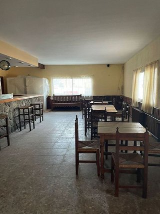 Restaurante en venta en Santa María de la Alameda