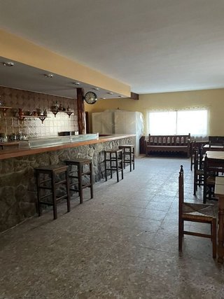 Restaurante en venta en Santa María de la Alameda