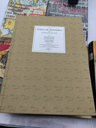 Libros interesantes de 25€ a 45€. Ver títulos y fo
