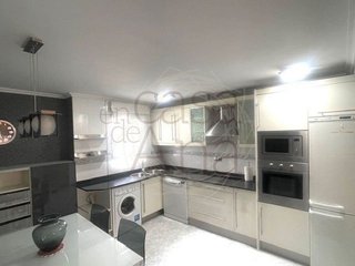 Piso en venta en San Pedro de Deusto-La Ribera en Bilbao