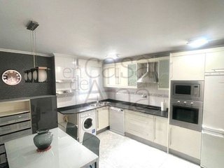Piso en venta en San Pedro de Deusto-La Ribera en Bilbao